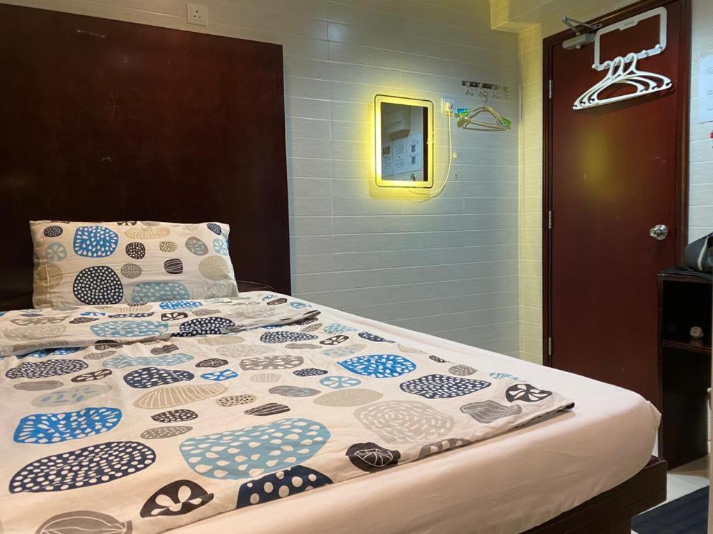 Big Wave Travel Hotell Hongkong Exteriör bild