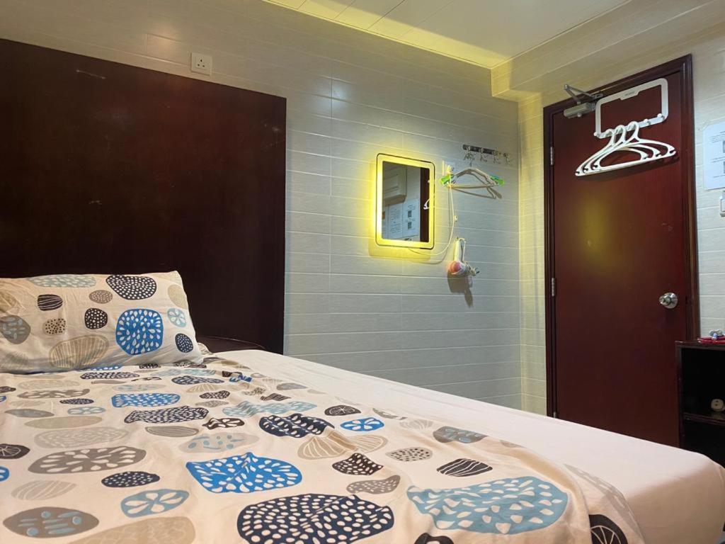 Big Wave Travel Hotell Hongkong Exteriör bild